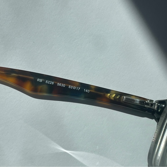 Ray-Ban RB5228 Eyeglasses - Picture 4 of 9
